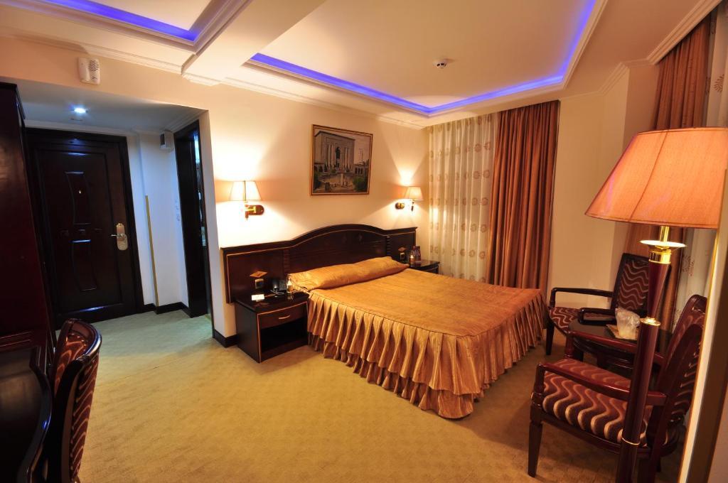 Hotel Arca Lui Noe Sinaia Kamer foto